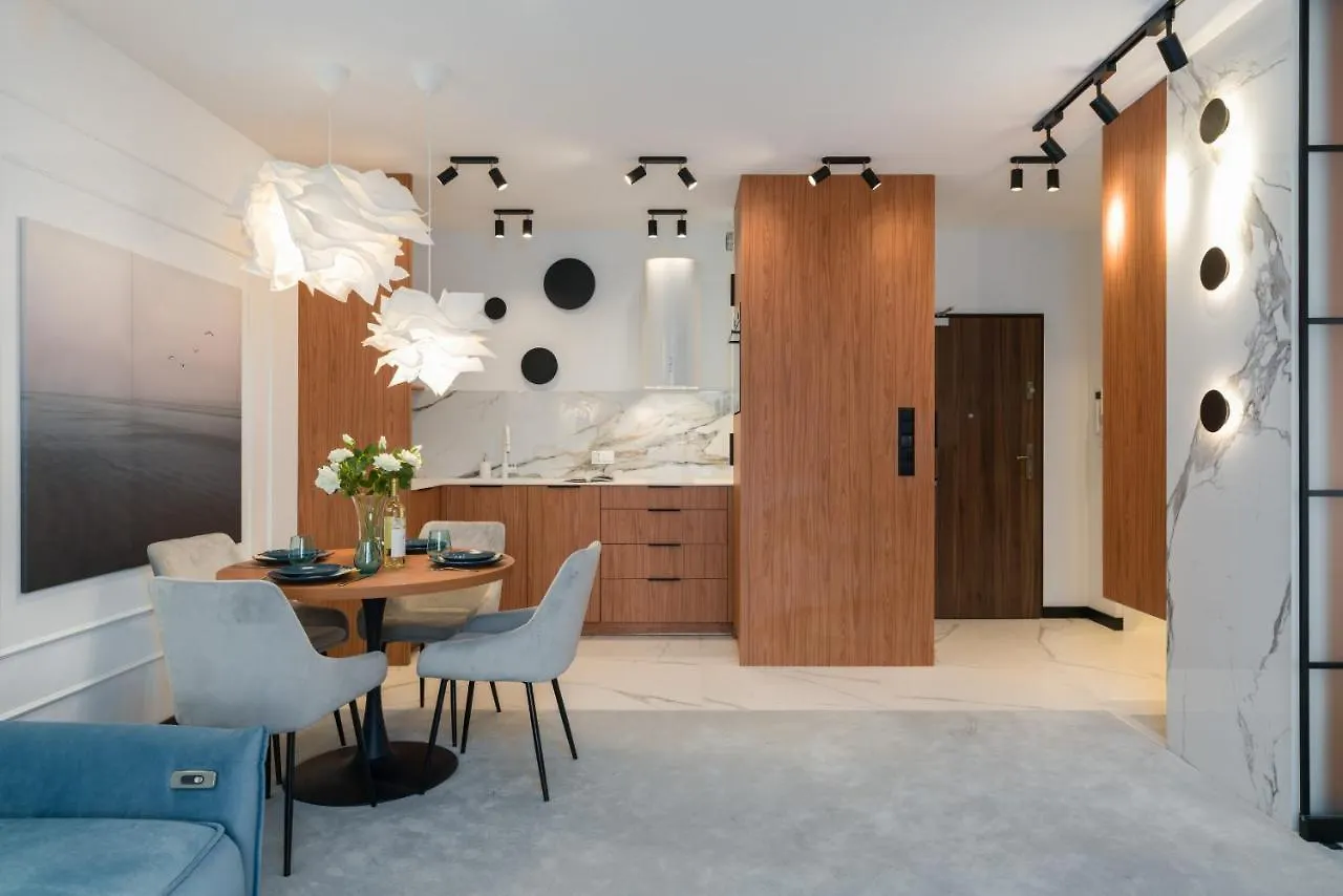 Wilczak Apartment With Free Garage Poznan By Noclegi Renters 0*,  Poland